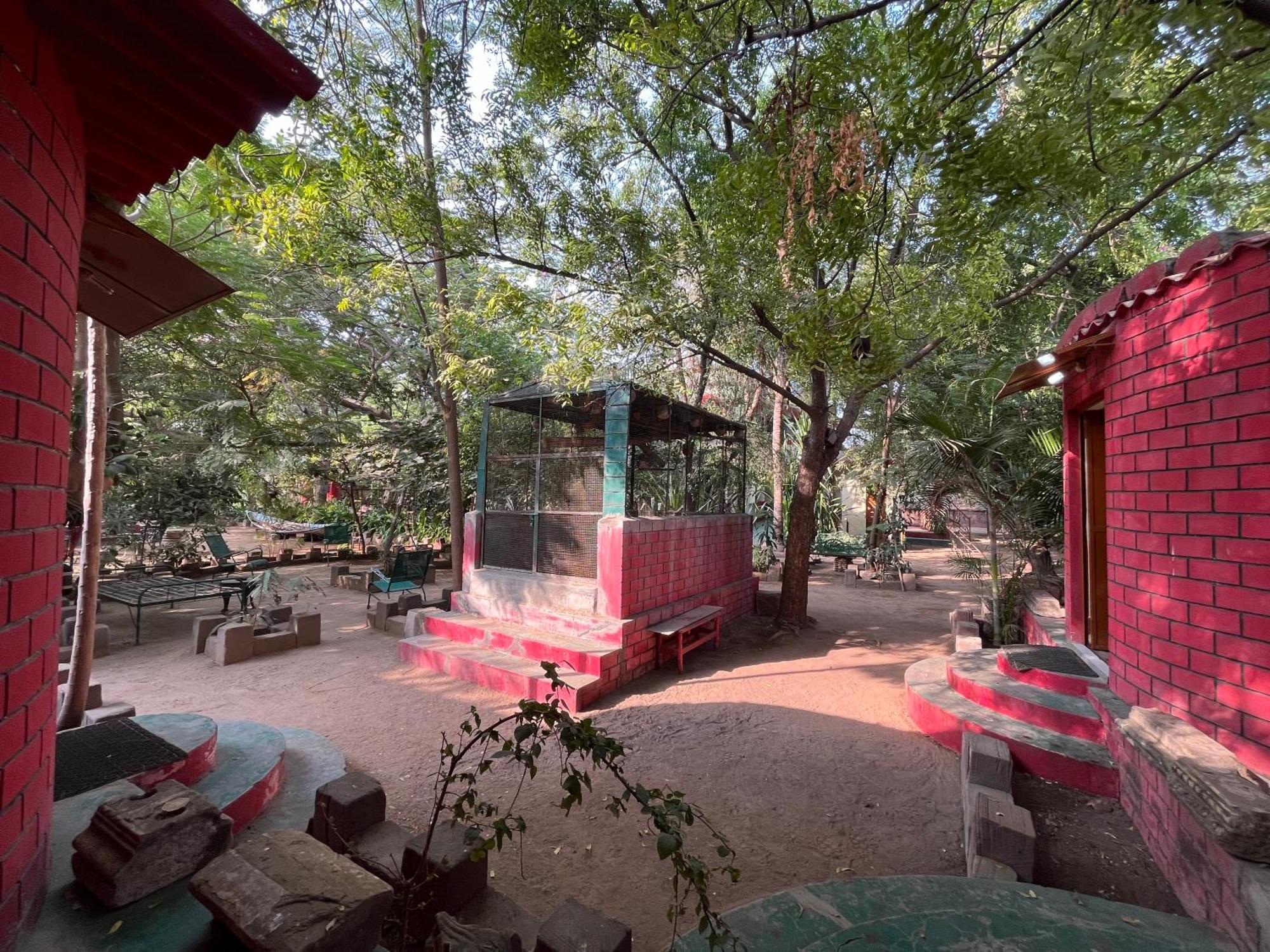 Sharad Baug Homestay بهوي المظهر الخارجي الصورة